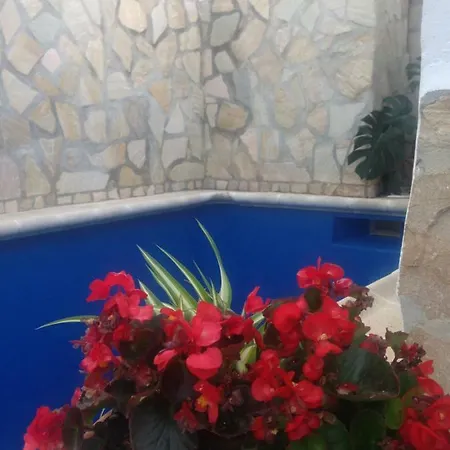 Casa Maravillas Con Piscina Dom wakacyjny Maro