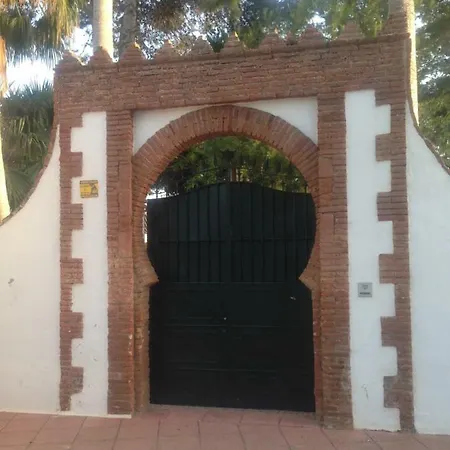 Dom wakacyjny Casa Maravillas Con Piscina *